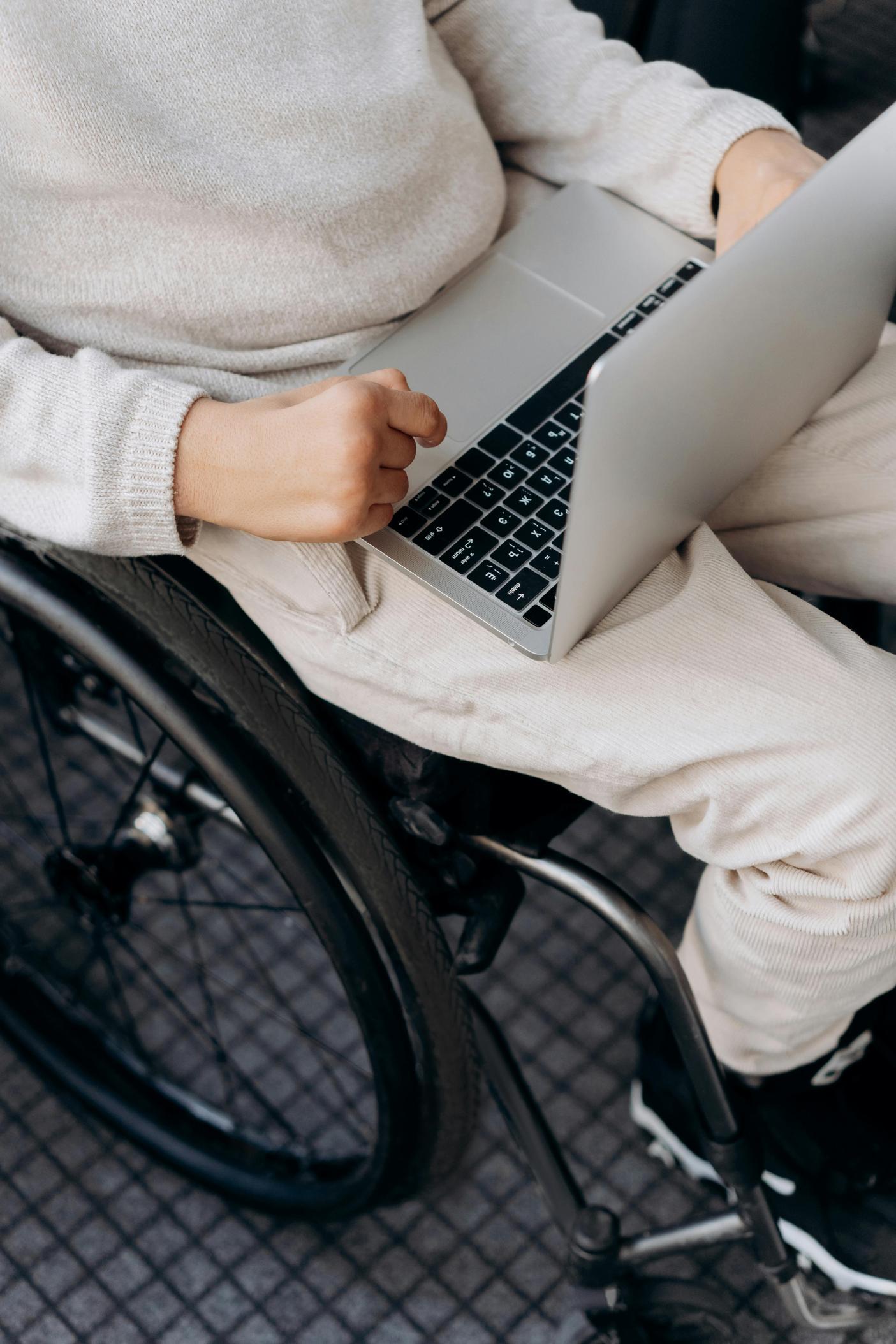 Come disabilitare la tastiera su un laptop